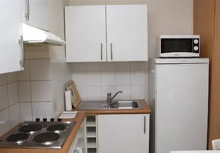 Victor Hugo Cezanne Apartmán